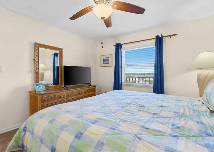 Edgewater 62 Holiday home